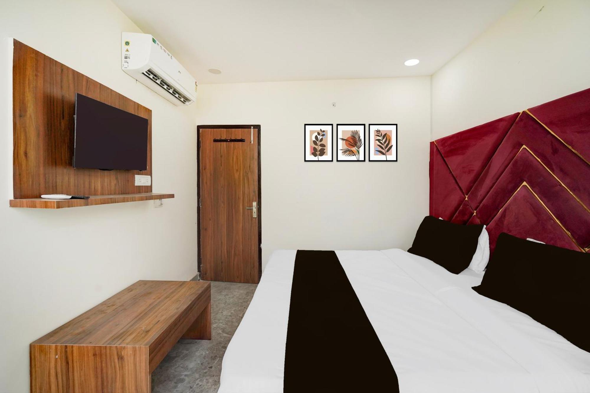 Hotel O Indirapuram Grand 가지아바드 외부 사진